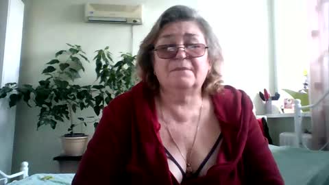 Flowerlower online show from 03/04/25, 06:15
