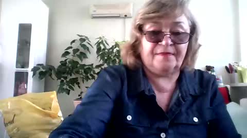 Flowerlower online show from 03/07/25, 02:01