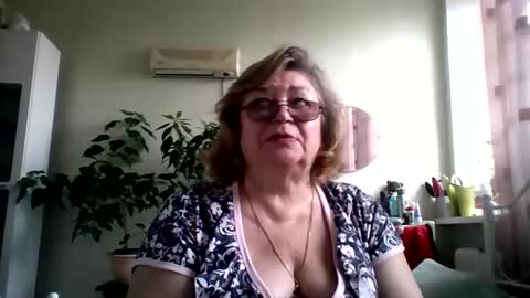 Flowerlower online show from 03/08/25, 08:44