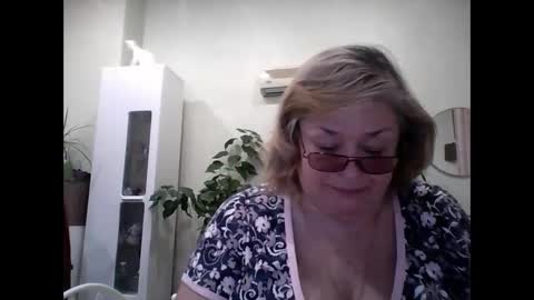 Flowerlower online show from 03/08/25, 05:11