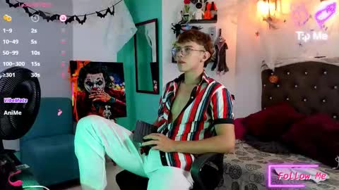 Snapshot of flowers109 chatting on 11/05/25, 10:43 flowers109 online show from 11/05/25, 10:43