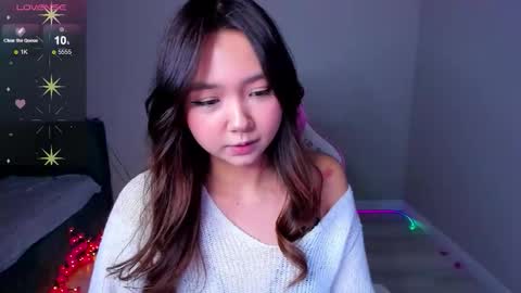 Snapshot of fluffy_rose chatting on 11/07/25, 02:39 Rose online show from 11/07/25, 02:39