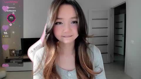 Snapshot of fluffy_rose chatting on 03/03/26, 04:40 Rose online show from 03/03/26, 04:40