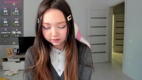 Snapshot of fluffy_rose chatting on 03/20/26, 03:44 Rose online show from 03/20/26, 03:44