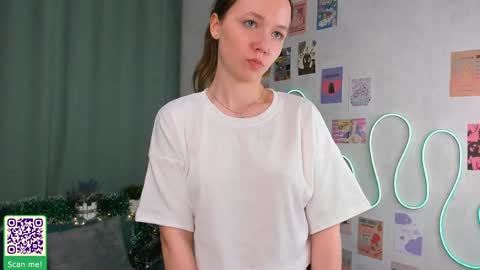 Polly online show from 01/02/25, 04:20