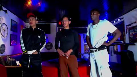 flyckers online show from 07/13/26, 12:19