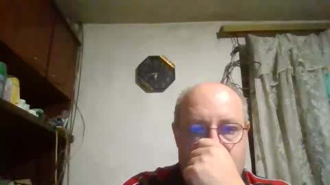 Snapshot of fm_group_nederland chatting on 09/28/25, 03:39 VIP Magnolia online show from 09/28/25, 03:39