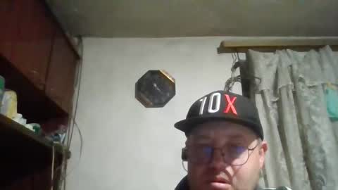 Snapshot of fm_group_nederland chatting on 10/02/25, 08:16 VIP Magnolia online show from 10/02/25, 08:16