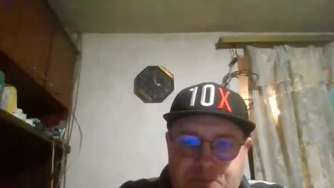 Snapshot of fm_group_nederland chatting on 10/14/25, 12:55 VIP Magnolia online show from 10/14/25, 12:55