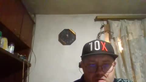 Snapshot of fm_group_nederland chatting on 10/26/25, 09:53 VIP Magnolia online show from 10/26/25, 09:53