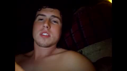 Snapshot of fme_up chatting on 02/17/25, 07:58 fme_up online show from 02/17/25, 07:58