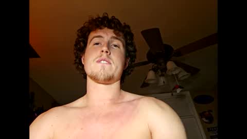 Snapshot of fme_up chatting on 09/29/25, 03:33 fme_up online show from 09/29/25, 03:33