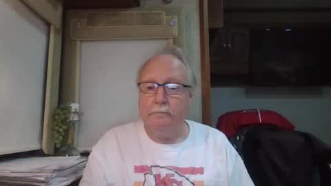 Snapshot of fmfsocal123 chatting on 02/20/25, 02:07 fmfsocal123 online show from 02/20/25, 02:07