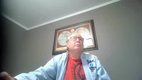 Snapshot of fmfsocal123 chatting on 10/22/25, 12:00 fmfsocal123 online show from 10/22/25, 12:00