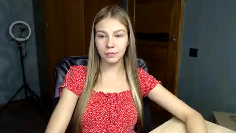 Molli  Ready for any play with you. Hottest show in pvt  Help a student earn big tokens  online show from 02/16/25, 08:22