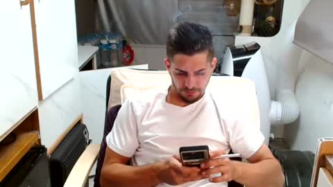 independent model online show from 06/22/26, 07:55