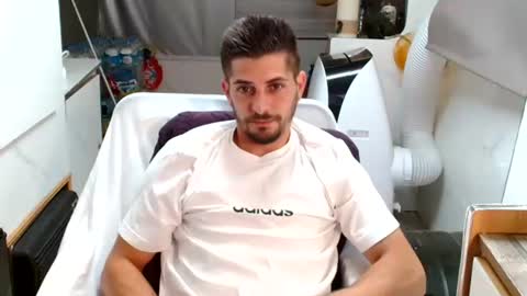 independent model online show from 06/26/26, 08:13