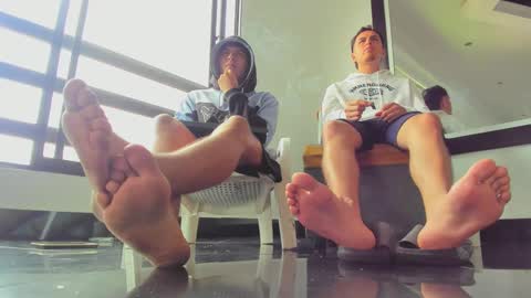 foot_master777 online show from 02/21/25, 04:16