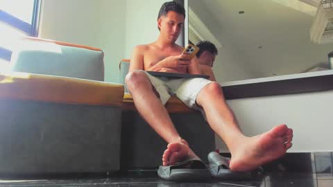 foot_master777 online show from 03/03/25, 06:44
