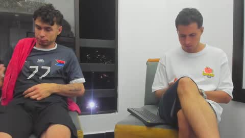 foot_master777 online show from 03/07/25, 04:02