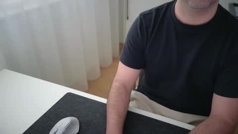 Snapshot of forbiddenshape chatting on 04/09/26, 08:09 Forbidden Shape online show from 04/09/26, 08:09