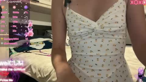 Elaine online show from 06/06/26, 01:54