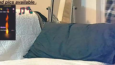 Snapshot of forexxxx_man chatting on 12/15/24, 02:30 doc online show from 12/15/24, 02:30