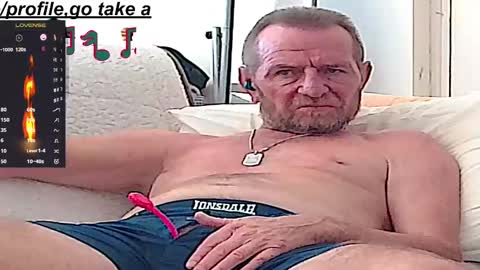 Snapshot of forexxxx_man chatting on 12/18/24, 11:56 doc online show from 12/18/24, 11:56
