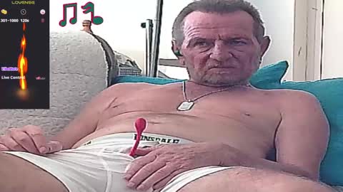 Snapshot of forexxxx_man chatting on 01/01/25, 11:49 doc online show from 01/01/25, 11:49