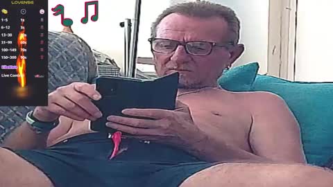 Snapshot of forexxxx_man chatting on 01/02/25, 12:03 doc online show from 01/02/25, 12:03