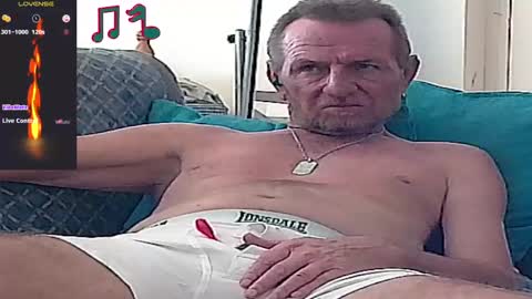Snapshot of forexxxx_man chatting on 01/04/25, 12:05 doc online show from 01/04/25, 12:05