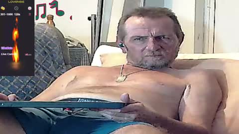 Snapshot of forexxxx_man chatting on 01/06/25, 05:08 doc online show from 01/06/25, 05:08