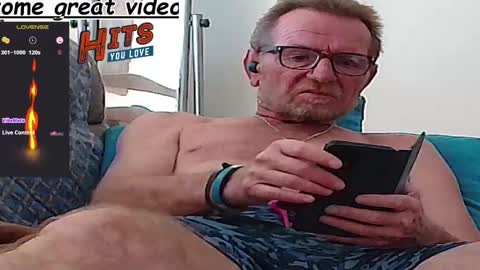 Snapshot of forexxxx_man chatting on 01/26/25, 12:11 doc online show from 01/26/25, 12:11