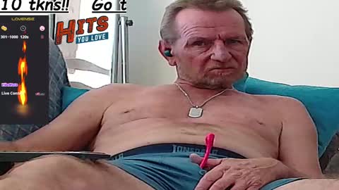 Snapshot of forexxxx_man chatting on 01/27/25, 12:48 doc online show from 01/27/25, 12:48