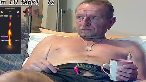 Snapshot of forexxxx_man chatting on 02/02/25, 01:55 doc online show from 02/02/25, 01:55
