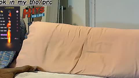 Snapshot of forexxxx_man chatting on 02/13/25, 02:12 doc online show from 02/13/25, 02:12