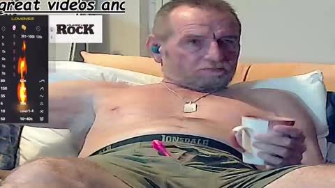 Snapshot of forexxxx_man chatting on 03/03/25, 12:37 doc online show from 03/03/25, 12:37