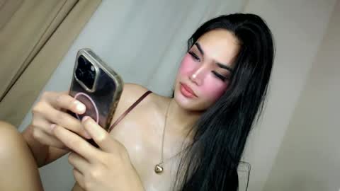 KHATRINA STACIE MARIE online show from 06/23/26, 04:10