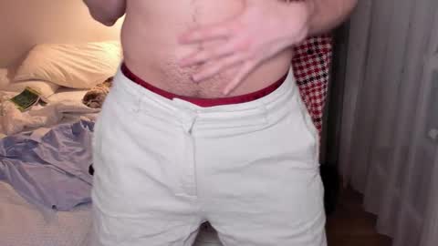 Snapshot of forrest_grump chatting on 11/05/25, 06:52 Dean online show from 11/05/25, 06:52