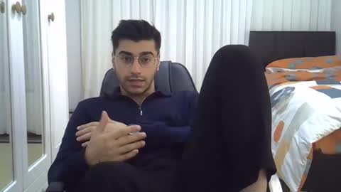 Snapshot of fortiori8 chatting on 11/18/25, 03:27 fortiori8 online show from 11/18/25, 03:27