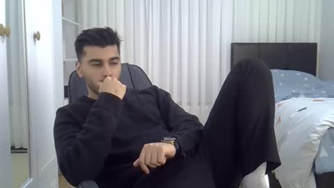 Snapshot of fortiori8 chatting on 11/24/25, 07:13 fortiori8 online show from 11/24/25, 07:13