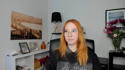 Sonya online show from 05/18/26, 05:24