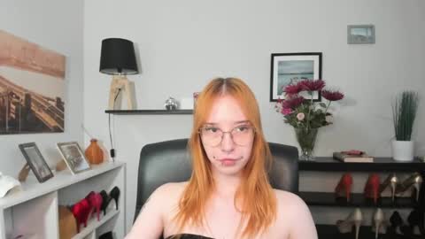 Sonya online show from 06/03/26, 05:43