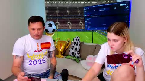 We are a couple Leo and Sofiayou are always welcome here online show from 06/21/26, 08:33