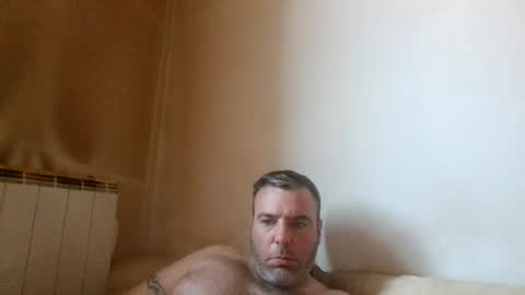 Snapshot of foxxx1982 chatting on 06/28/26, 12:33 foxxx1982 online show from 06/28/26, 12:33