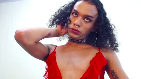 Ella online show from 03/07/25, 06:54