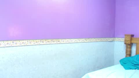 Ella online show from 03/08/25, 06:16