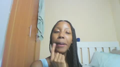 foxyatmidnite online show from 07/02/26, 12:32
