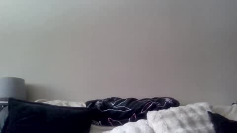 Snapshot of foxyfang chatting on 01/22/25, 04:23 foxyfang online show from 01/22/25, 04:23