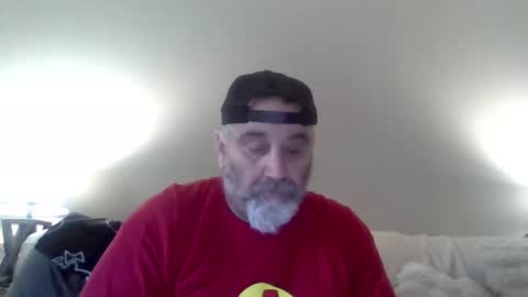 Snapshot of foxyfang chatting on 09/25/25, 01:59 foxyfang online show from 09/25/25, 01:59